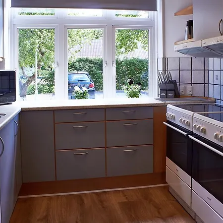 Guest house Nora Gamle Skole Bed & Kitchen 2*