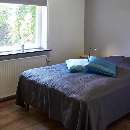 Guest house Nora Gamle Skole Bed & Kitchen