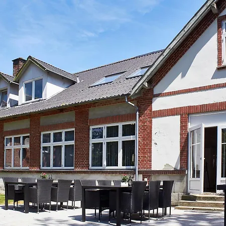 Nora Gamle Skole Bed & Kitchen 2* Bramming